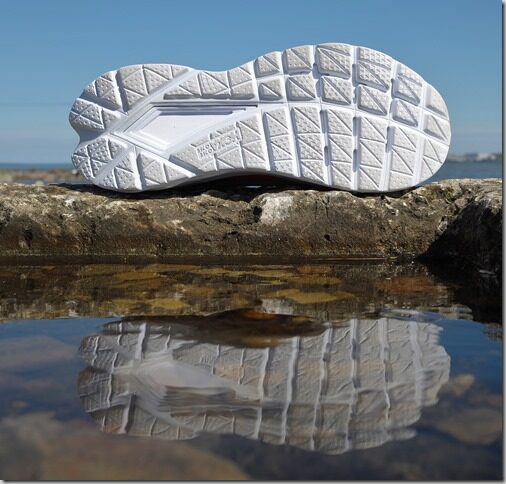 Hoka Mach 4