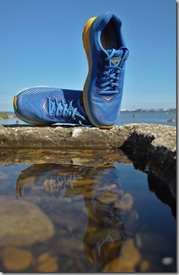 HOKA Torrent 2